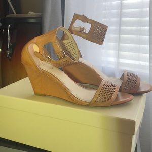 COACH SANDALS WEDGES ALL LEATHER